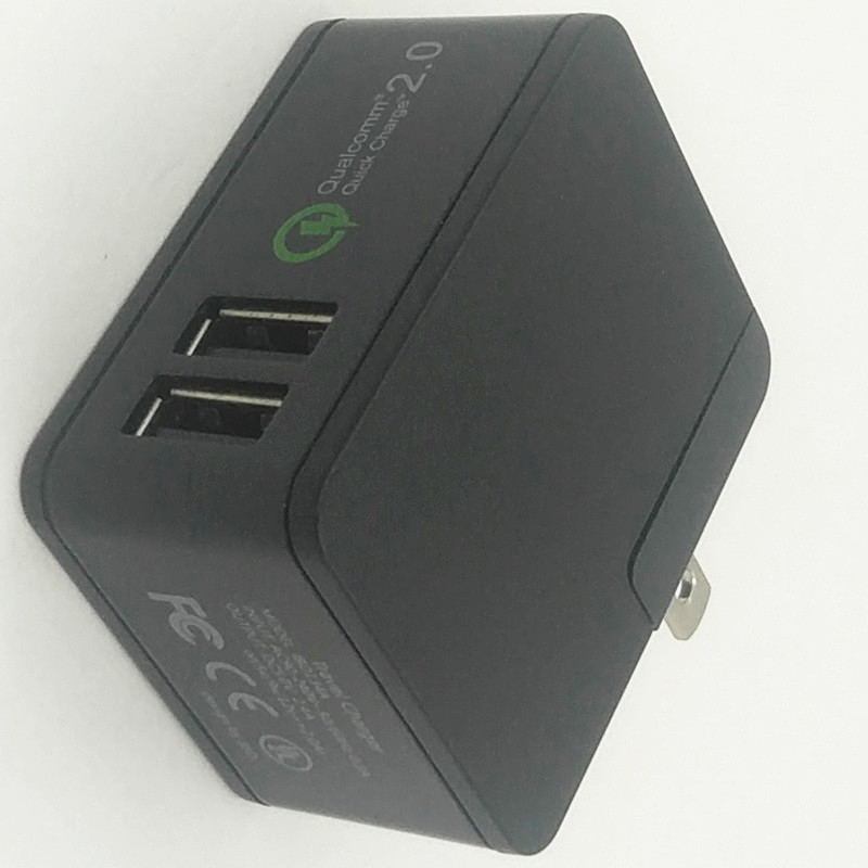 Multiple Plugs Travel Charger Flame Ressistant PC